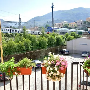 aurora-5-terre.hotelitalianriviera.com/